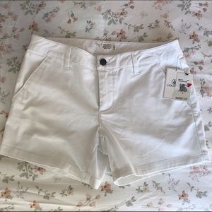 Volcom Frochickie Midi White shorts